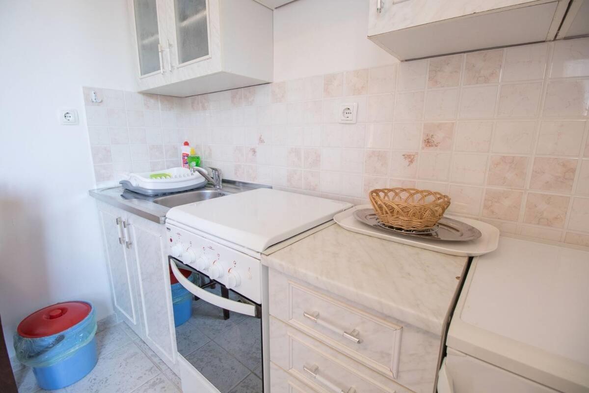 Apartmani Nedjeljko Čunski Buitenkant foto
