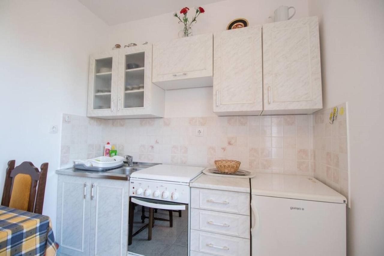 Apartmani Nedjeljko Čunski Buitenkant foto